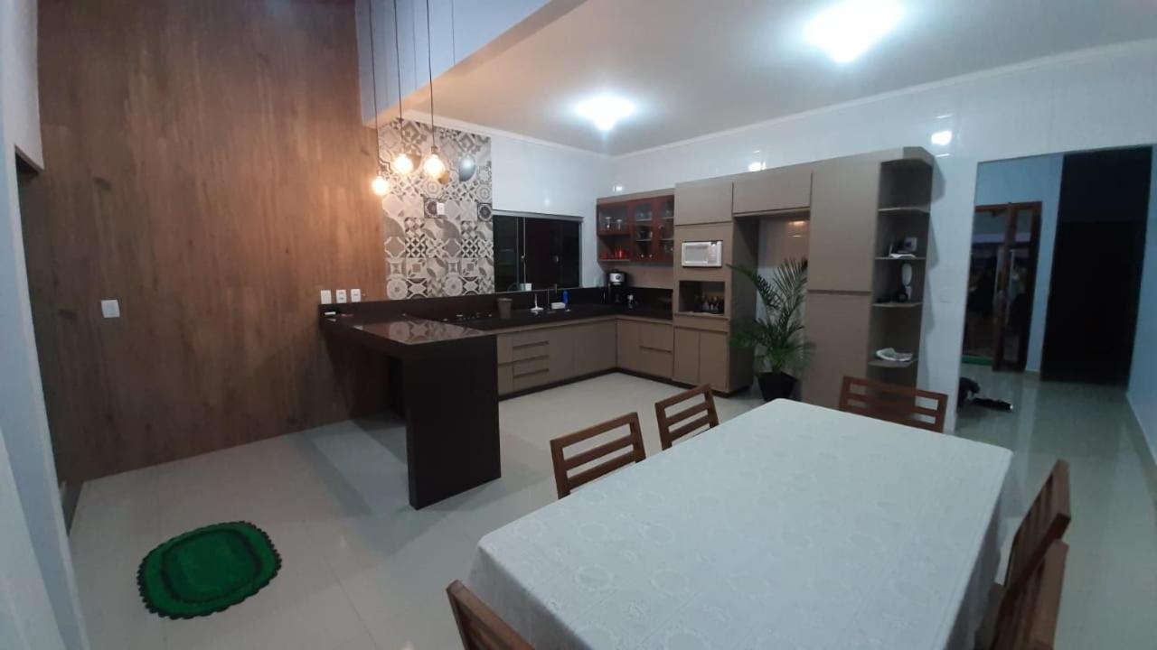 Caliandra Casa De Temporada Villa ปิเรนนอโปลิส ภายนอก รูปภาพ